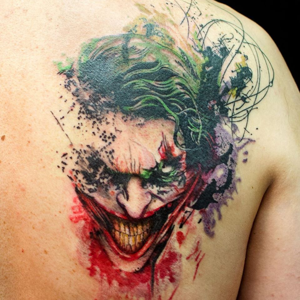 Джокер хит леджер тату. Тату джокер хита леджера. Джокер означает тату. Тату джокер хоакин. Хит леджер джокер рукав тату.