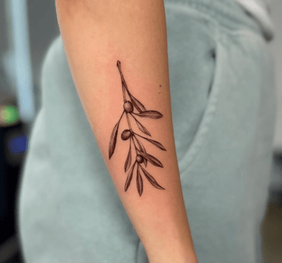 Review image by Tutkum Saglam for Ruth Hall